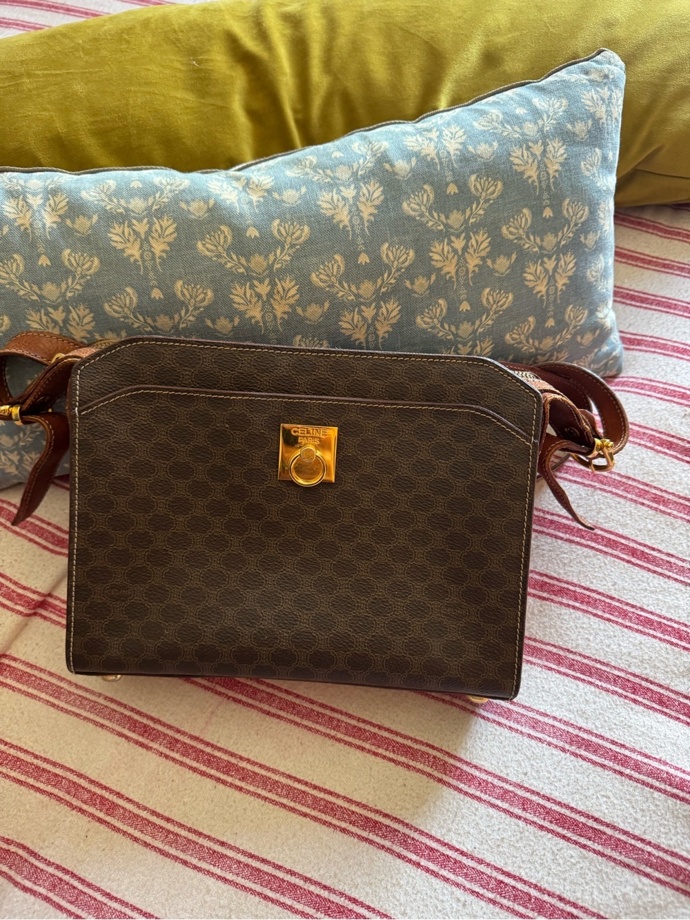 Celine vintage Brown Monogram Crossbody Bag with Gold Hardware - Picture 3 of 10